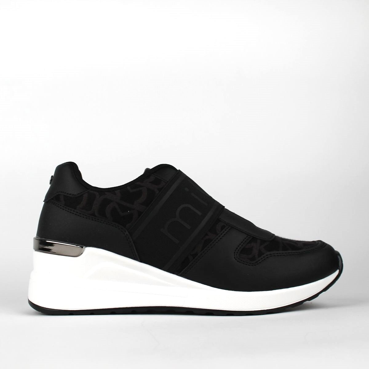BEEBA-SNEAKER-BLACK